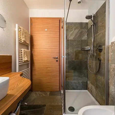Pension Haus Tirol Laion Exterior photo
