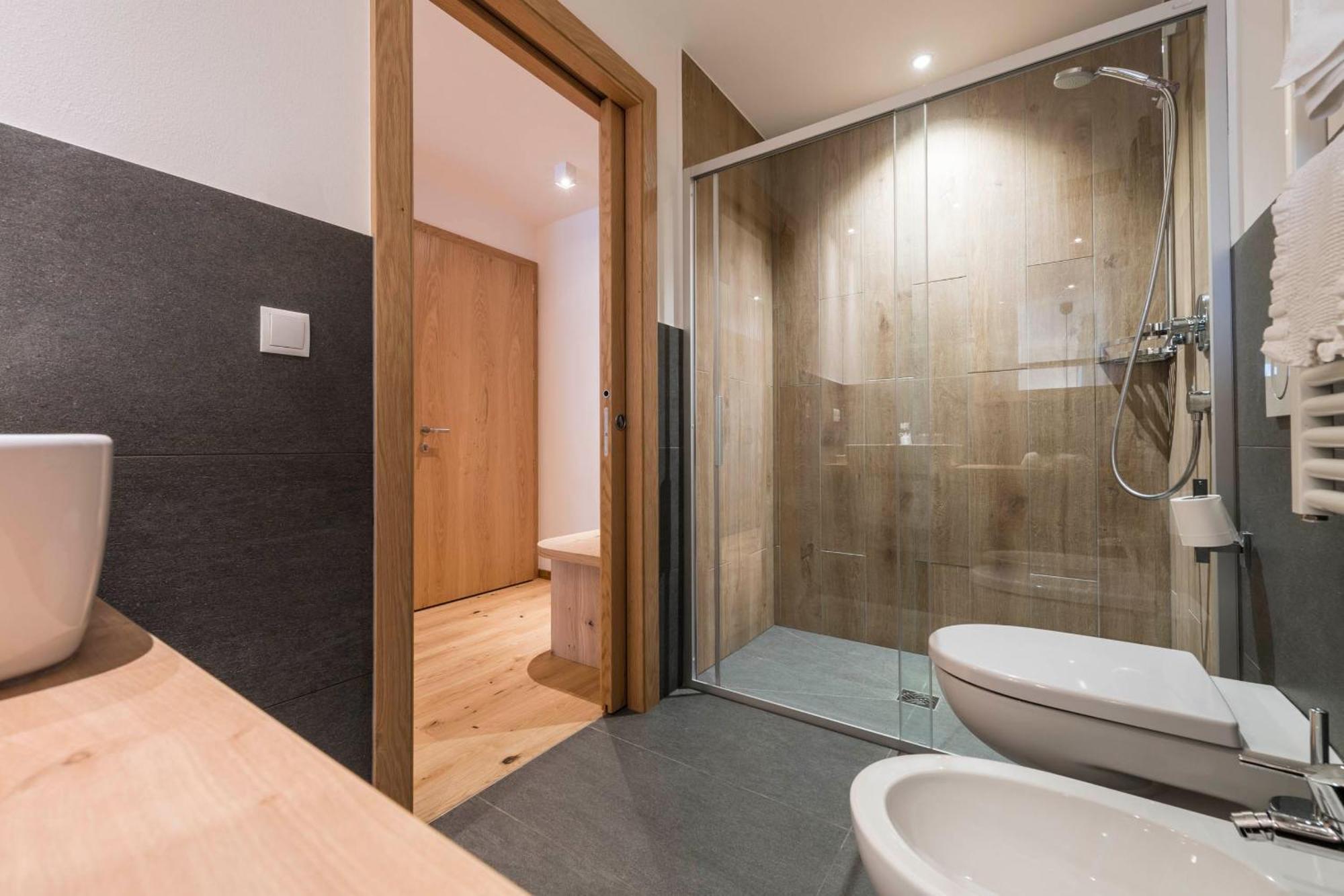 Haus Tirol Hotel 2*
